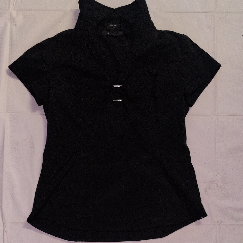 Fenn Wright Manson Elegant Black Blouse